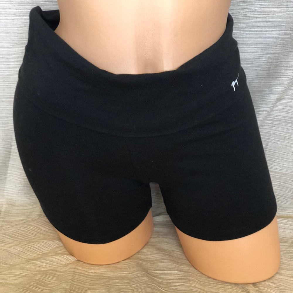 New Victoria Secret PINK Yoga Shorts